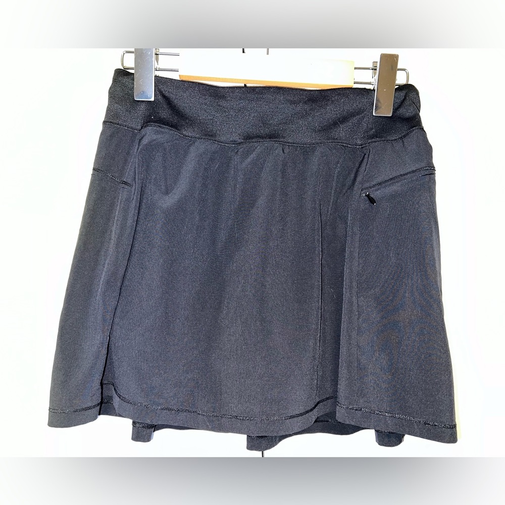 2 All In Motion Skorts